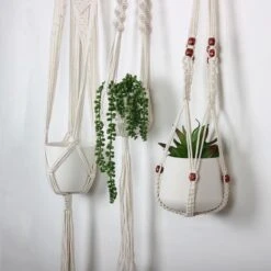 4 Stuks Plantenhangers - Boho Handgeweven Katoen Hangpot Voor Binnen/Buiten - Bloempot Met Kralen - Macramé Touw/Koord Hangplant Houder - Bohemian Wandhanger Decoratie - Verticale Tuin Plant Hanger Bloempothouder Planthanger Wit -Tuinwinkel Voor Buitenartikelen 1200x1200 1086