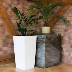 Prosperplast Kunststof Urbi Bloempot/plantenpot Met Binnenpot Wit 32 X 32 X 61 Cm - 21/49 Liter - Hoge Vierkante Bloempotten -Tuinwinkel Voor Buitenartikelen 1200x1200 1110