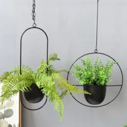 Be-Inspired® Hangende Bloempot Ovaal - Bloempot Binnen - Voor Hangplant – Plant Bloem Pot Met Opknoping – Plantenhanger - Plantenbak - Industrieel – Scandinavisch - Metaal - Zwart 13 Be-Inspired® Hangende Bloempot Ovaal - Bloempot Binnen - Voor Hangplant – Plant Bloem Pot Met Opknoping – Plantenhanger - Plantenbak - Industrieel – Scandinavisch - Metaal - Zwart -Tuinwinkel Voor Buitenartikelen 1200x1200 1176