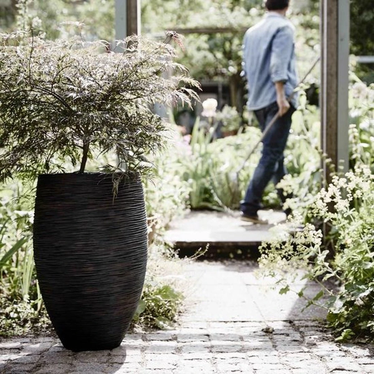 Capi Europe - Vaas Elegant Deluxe Rib NL - 40x60 - Zwart - Voor Binnen En Buiten - KBLR1131 15 Capi Europe - Vaas Elegant Deluxe Rib NL - 40x60 - Zwart - Voor Binnen En Buiten - KBLR1131 - Afbeelding 15