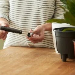 Elho Self-watering Insert 24 - Accessoires Voor Binnenaccessoires - Ø 23.7 X H 22.2 Cm - Zwart/Living Black -Tuinwinkel Voor Buitenartikelen 1200x1200 975