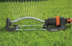 GARDENA - Zwenksproeier Aqua S - Tuinsproeier - 90 Tot 220 M² -Tuinwinkel Voor Buitenartikelen 1200x767