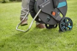 GARDENA - AquaRoll L CleverRoll L Easy Set Slangenwagen - Maximaal 50 Meter - Verstelbare Handgreep 13 GARDENA - AquaRoll L CleverRoll L Easy Set Slangenwagen - Maximaal 50 Meter - Verstelbare Handgreep -Tuinwinkel Voor Buitenartikelen 1200x800 48