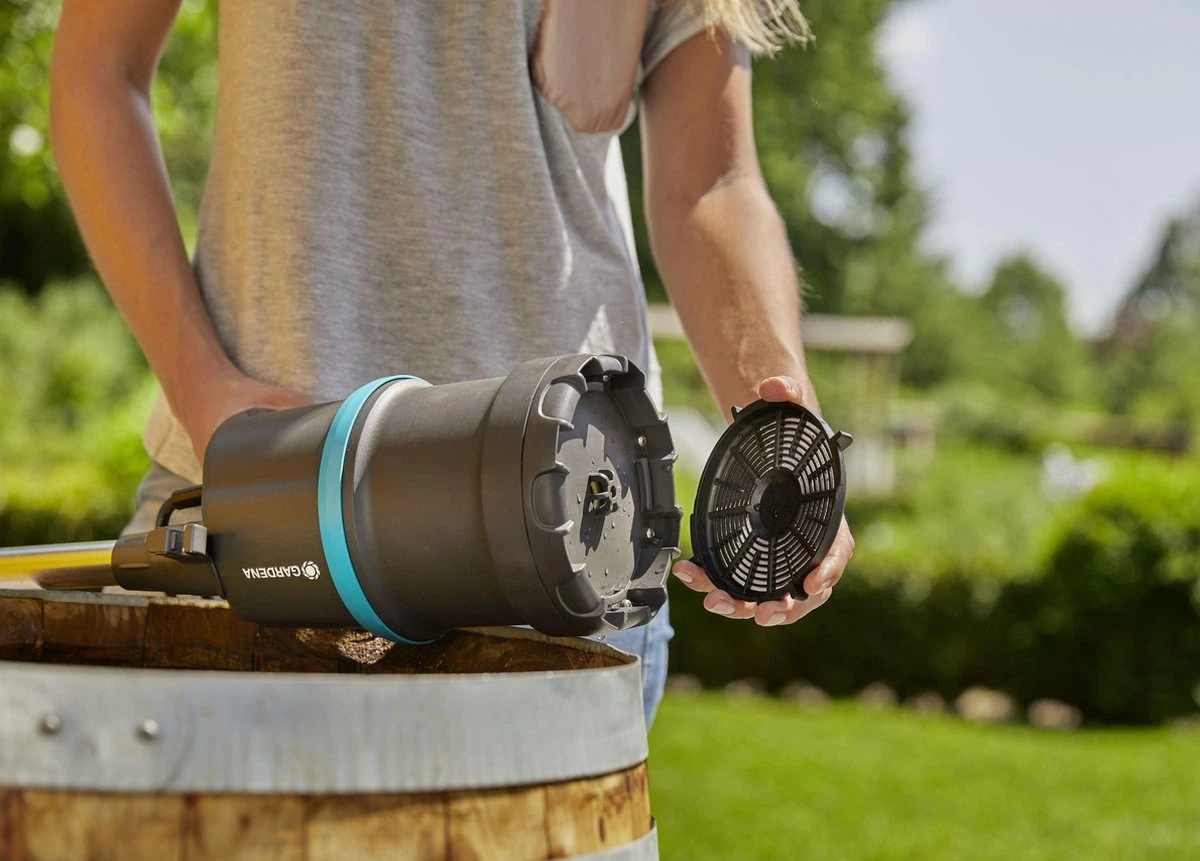 GARDENA - Regentonpomp 4000/1 - Telescopische Aluminium Hals 3 GARDENA - Regentonpomp 4000/1 - Telescopische Aluminium Hals - Afbeelding 3