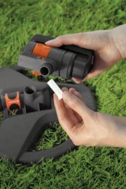 GARDENA - Zwenksproeier AquaZoom Compact - Tuinsproeier - 9 Tot 216 M² 24 GARDENA - Zwenksproeier AquaZoom Compact - Tuinsproeier - 9 Tot 216 M² -Tuinwinkel Voor Buitenartikelen 799x1200