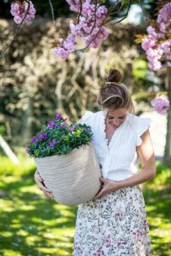 Capi Europe - Bloempot Bol Waste Rib NL - 35x34 - Terrazzo Beige - Voor Binnen En Buiten - KTBR932 15 Capi Europe - Bloempot Bol Waste Rib NL - 35x34 - Terrazzo Beige - Voor Binnen En Buiten - KTBR932 -Tuinwinkel Voor Buitenartikelen 799x1200 43