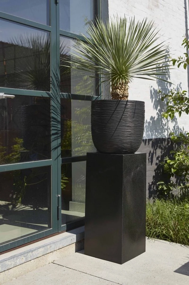 Capi Europe - Bloempot Bol Rib NL - 54x52 - Zwart - Voor Binnen En Buiten - KBLR935 7 Capi Europe - Bloempot Bol Rib NL - 54x52 - Zwart - Voor Binnen En Buiten - KBLR935 - Afbeelding 7