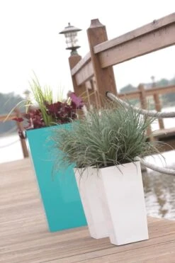 Prosperplast Kunststof Urbi Bloempot/plantenpot Met Binnenpot Wit 32 X 32 X 61 Cm - 21/49 Liter - Hoge Vierkante Bloempotten -Tuinwinkel Voor Buitenartikelen 800x1200 117