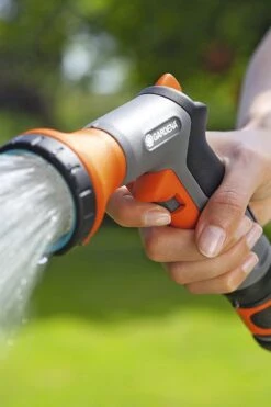 GARDENA Classic Sproeibroes 16 GARDENA Classic Sproeibroes -Tuinwinkel Voor Buitenartikelen 800x1200 35