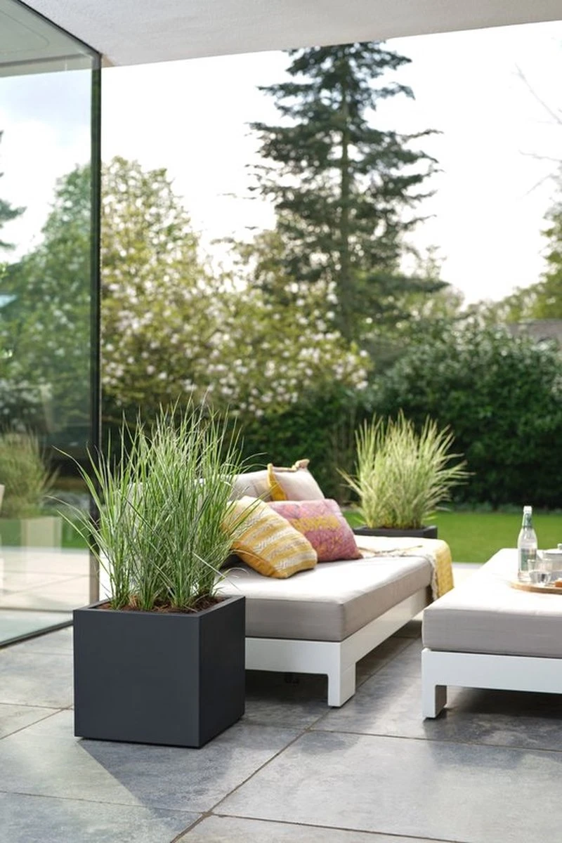 Elho Vivo Next Vierkant 40 - Plantenbak Voor Binnen & Buiten - Ø 39.0 X H 37.9 Cm - Zwart/Living Black 9 Elho Vivo Next Vierkant 40 - Plantenbak Voor Binnen & Buiten - Ø 39.0 X H 37.9 Cm - Zwart/Living Black - Afbeelding 9