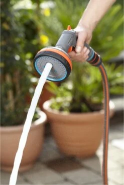 GARDENA - Comfort Broeskop - 5 Straalsoorten - Grijs -Tuinwinkel Voor Buitenartikelen 801x1200 10