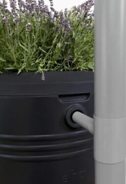 Elho Green Basics Regenton - Regenton - Living Black - Buiten - 200 Liter -Tuinwinkel Voor Buitenartikelen 823x1200