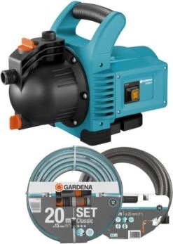 GARDENA - Classic Besproeiingspomp 3000/4 Compleet - Waterpomp - Incl. 3.5 M Aanzuigslang En 20 M Slang -Tuinwinkel Voor Buitenartikelen 853x1200