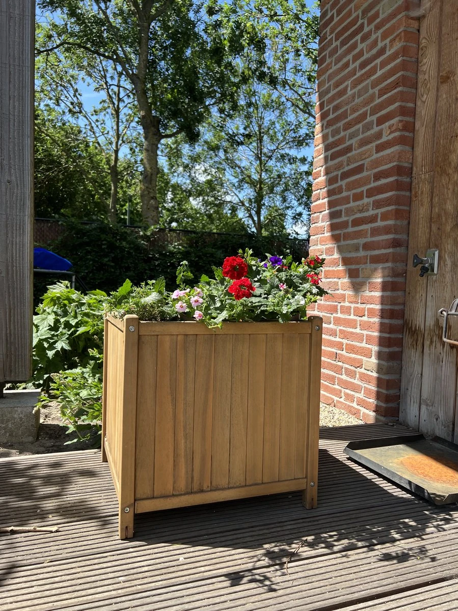 Houten Plantenbak Met Wieltjes 50x50 - Geolied Duurzaam FSC Acaciahout – Bloembak Buiten - Plantenbakken Buiten - Perfecthomeshop 2 Houten Plantenbak Met Wieltjes 50x50 - Geolied Duurzaam FSC Acaciahout – Bloembak Buiten - Plantenbakken Buiten - Perfecthomeshop - Afbeelding 2